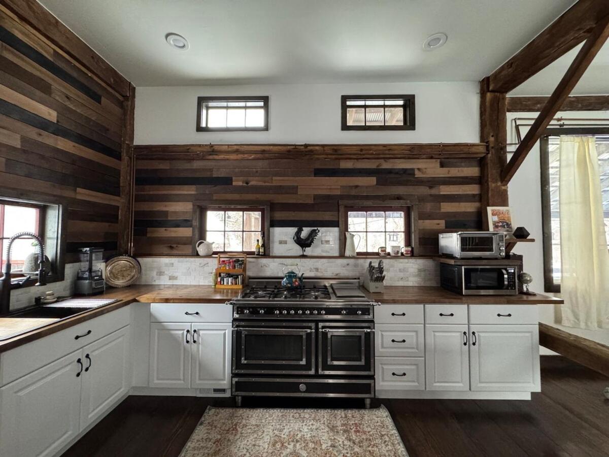 Вилла The Spirit Horse Farm, Kent Connecticut Экстерьер фото
